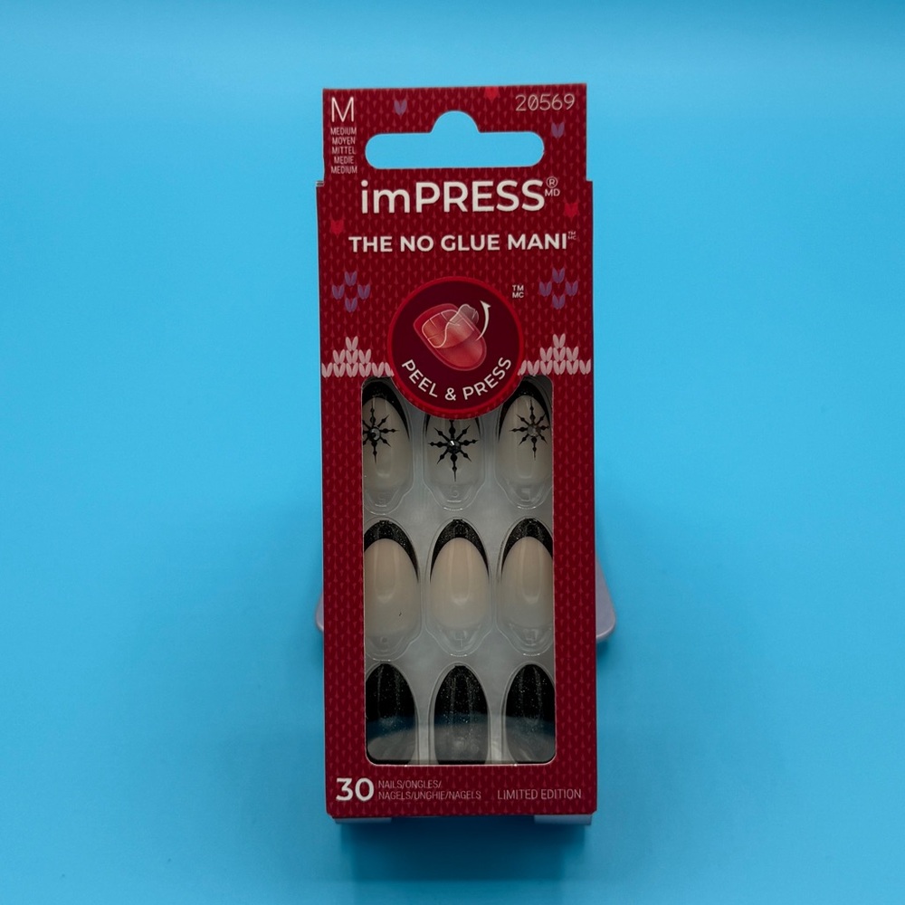 imPRESS Elegant Black and Cream Press-On Nails